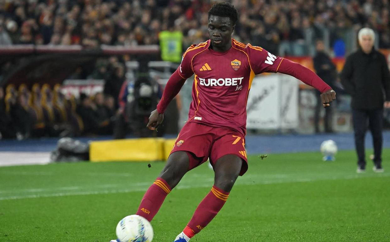 罗马终结两连败，19岁法国新星头球破门助力球队逼近意甲前四